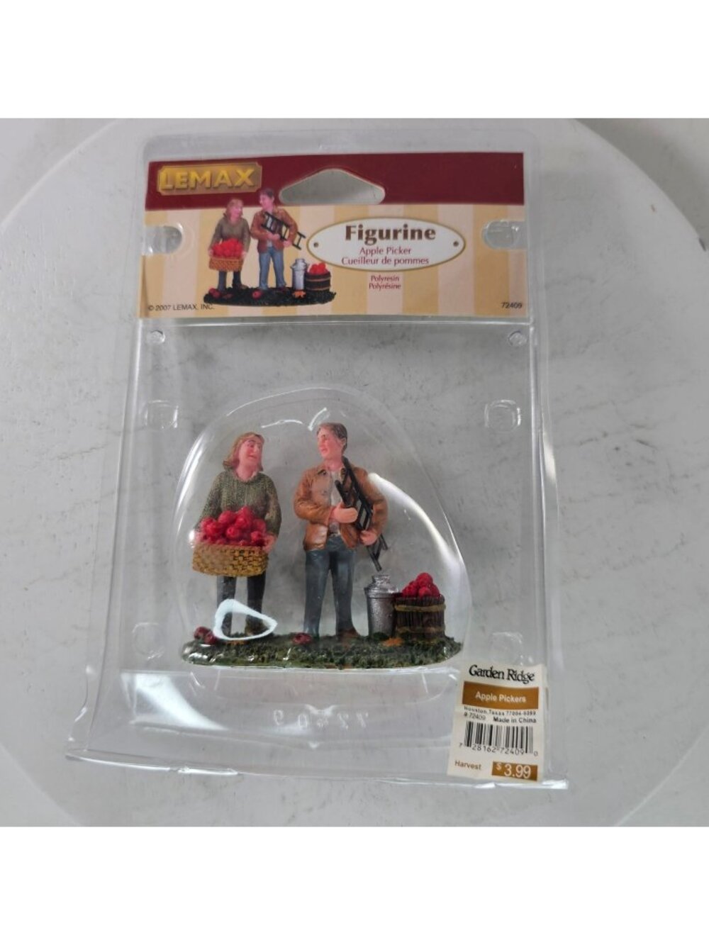 Lemax Apple Picker Figurine 72409 Harvest Scene Polyresin Garden Ridge Decor New